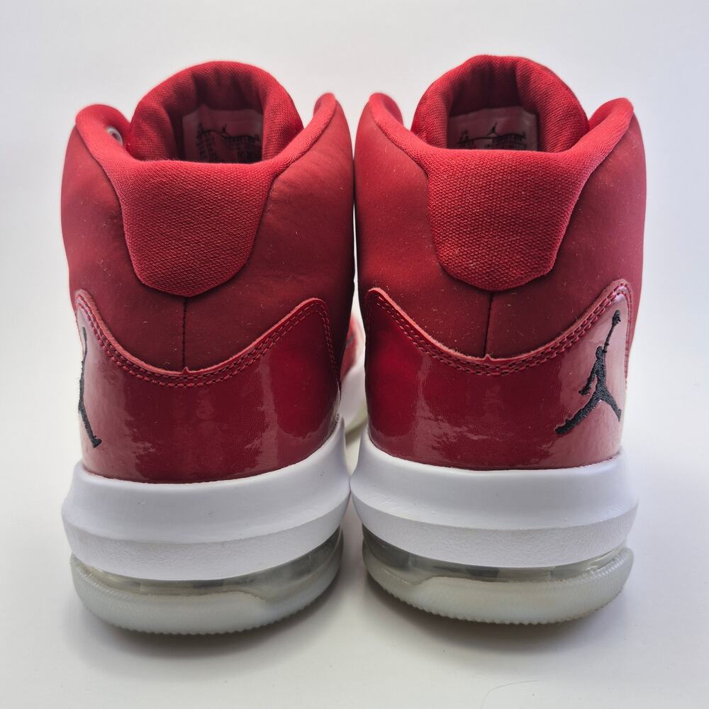 JORDAN "Max Aura" Red Basketball Shoes Mens Size 7.5 - Picture 5 of 12